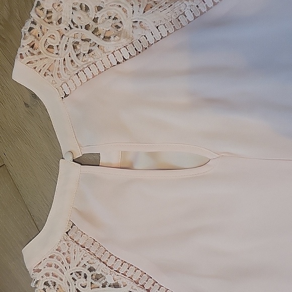 Altar'd State Pink Dress With Lace Sleeves Size Small - Picture 5 of 5